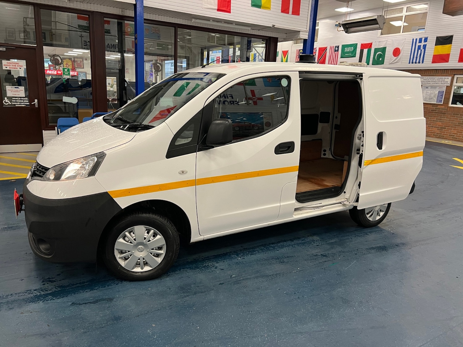 Used Nissan NV200 2017 for sale - 76970103: Photo 8