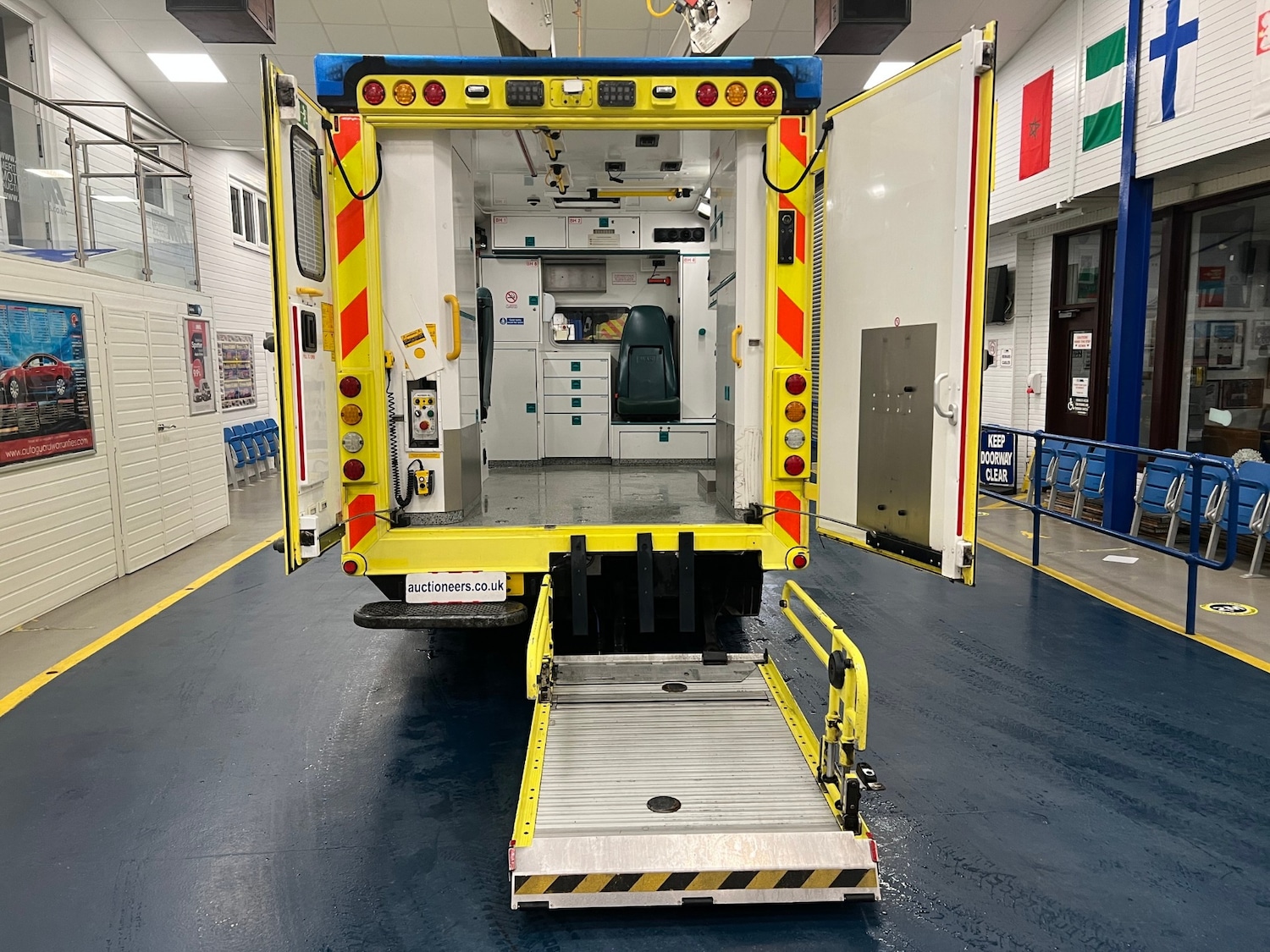 Used Mercedes-Benz Sprinter 2015 for sale - 77125114: Photo 13