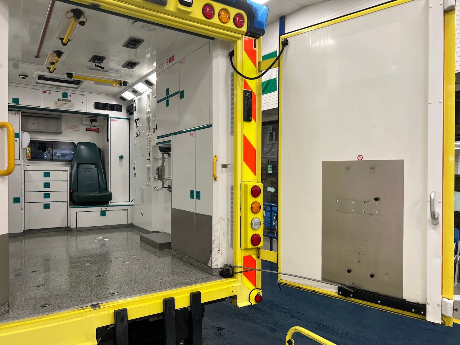 Used Mercedes-Benz Sprinter 2015 for sale - 77125114: Photo 15