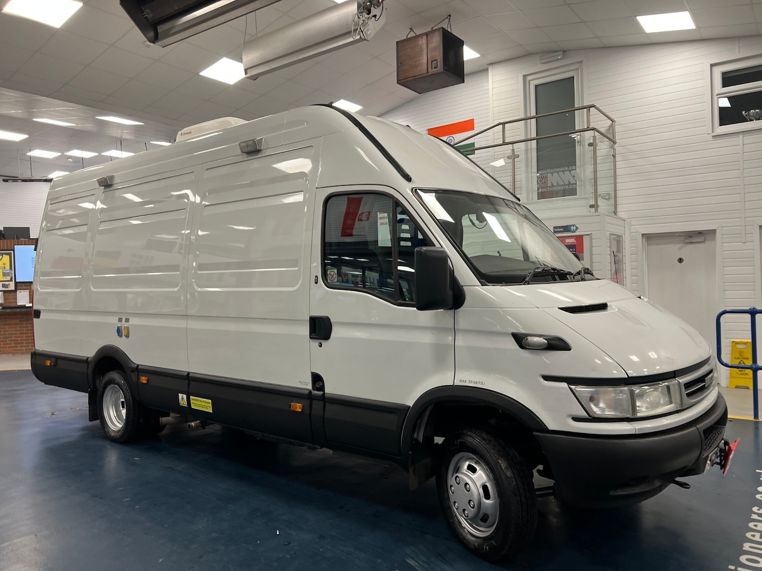 Used Iveco Daily 2007 for sale - 77990081: Photo 2