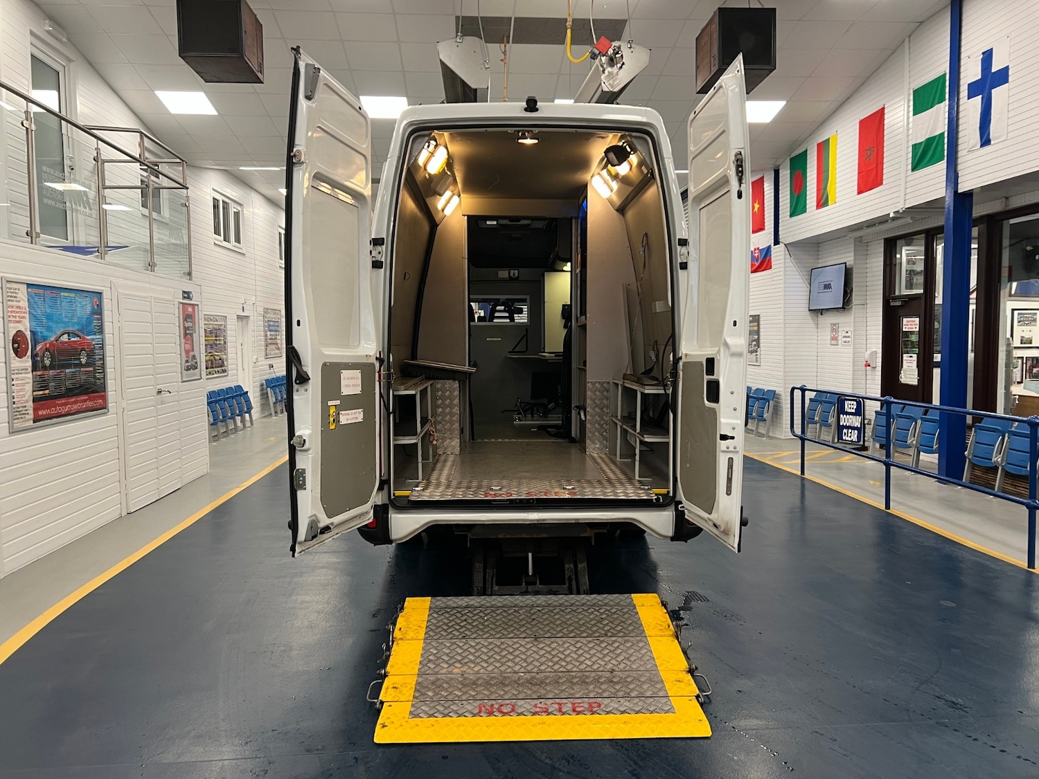 Used Iveco Daily 2007 for sale - 77990081: Photo 24