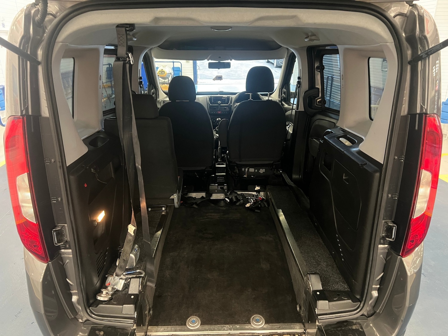 Used Fiat Doblo 2017 for sale - 77607289: Photo 14