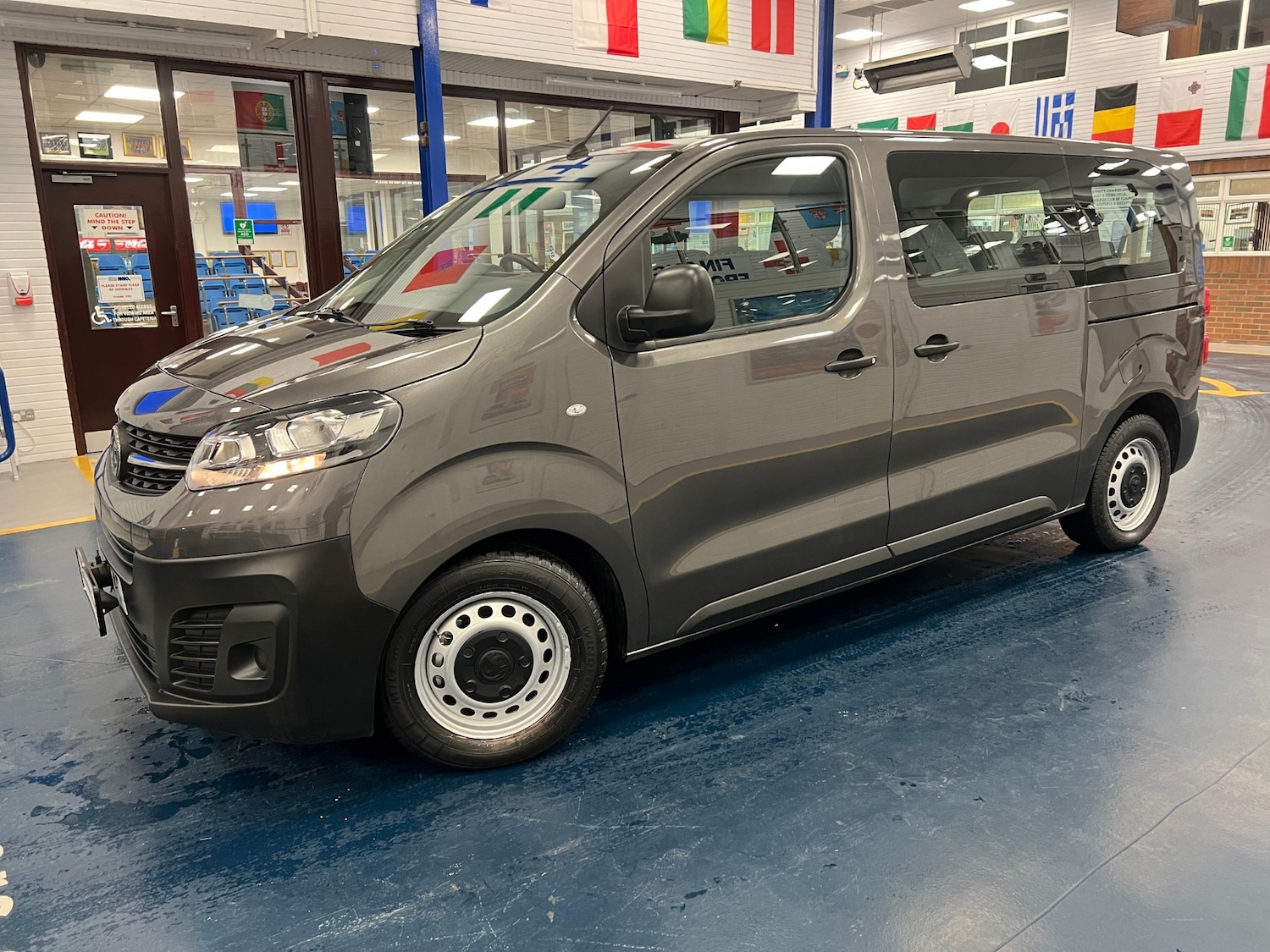 Used Vauxhall Vivaro Life 2021 for sale - 77578714: Photo 3