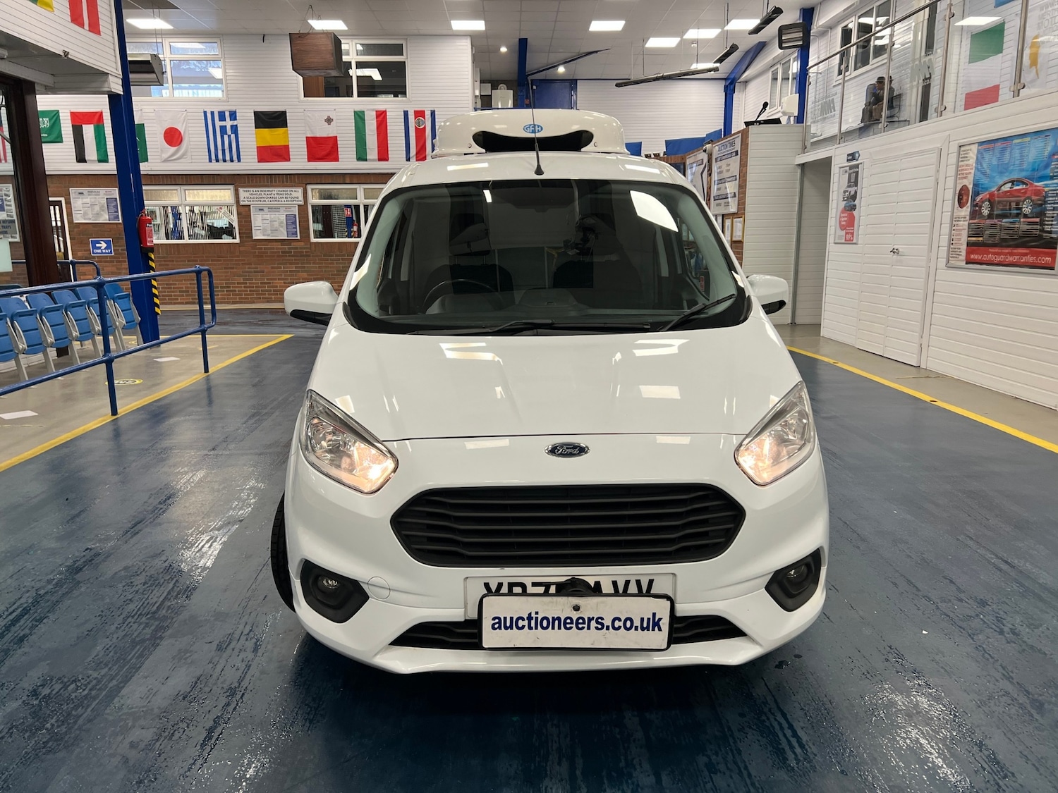 Used Ford Transit Courier 2020 for sale - 77148531: Photo 10