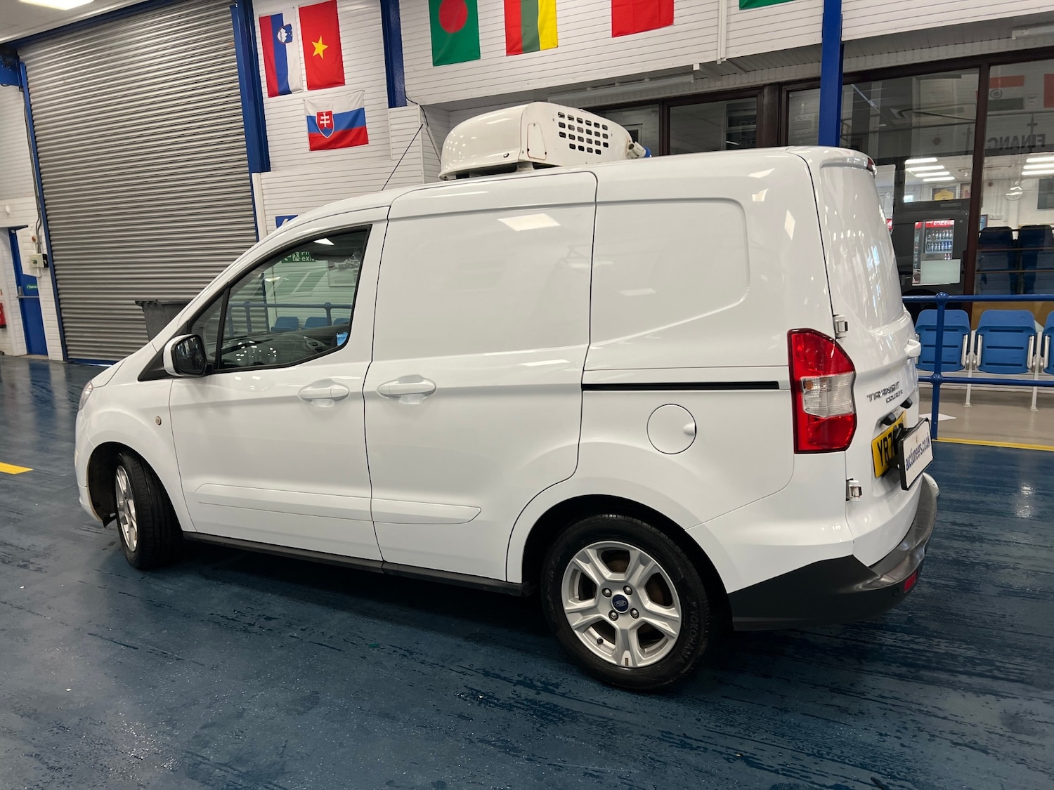 Used Ford Transit Courier 2020 for sale - 77148531: Photo 4