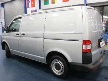 Used Volkswagen Transporter 2015 for sale - 73169181: Photo