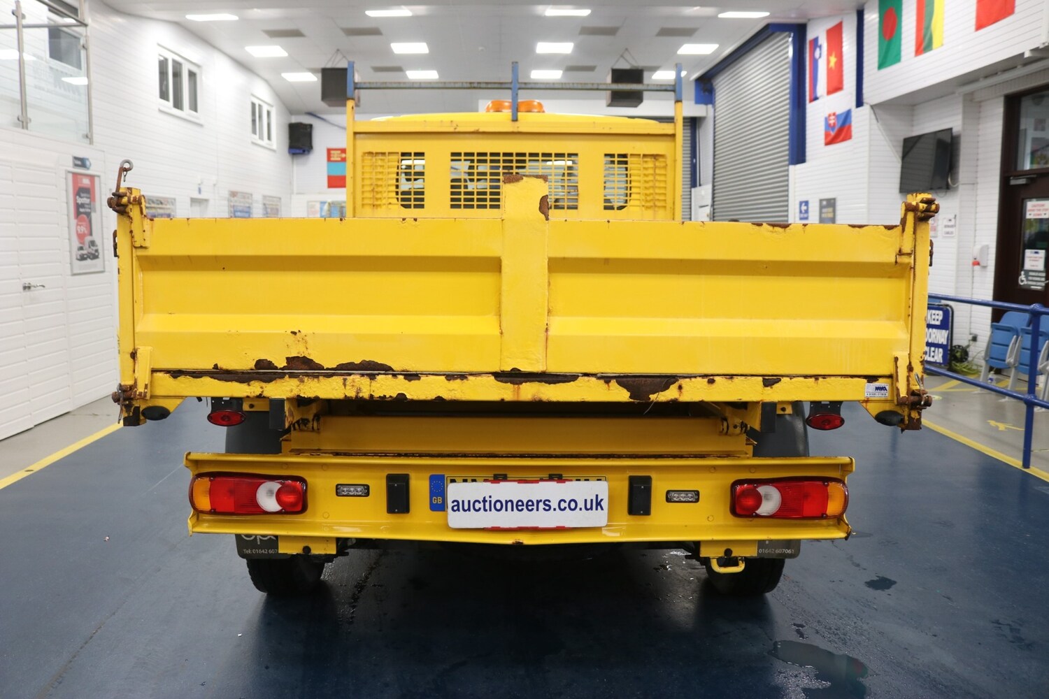 Vehicle 6