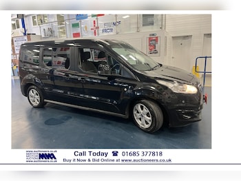 Used Ford Grand Tourneo Connect 2016 for sale - 79216223: Photo