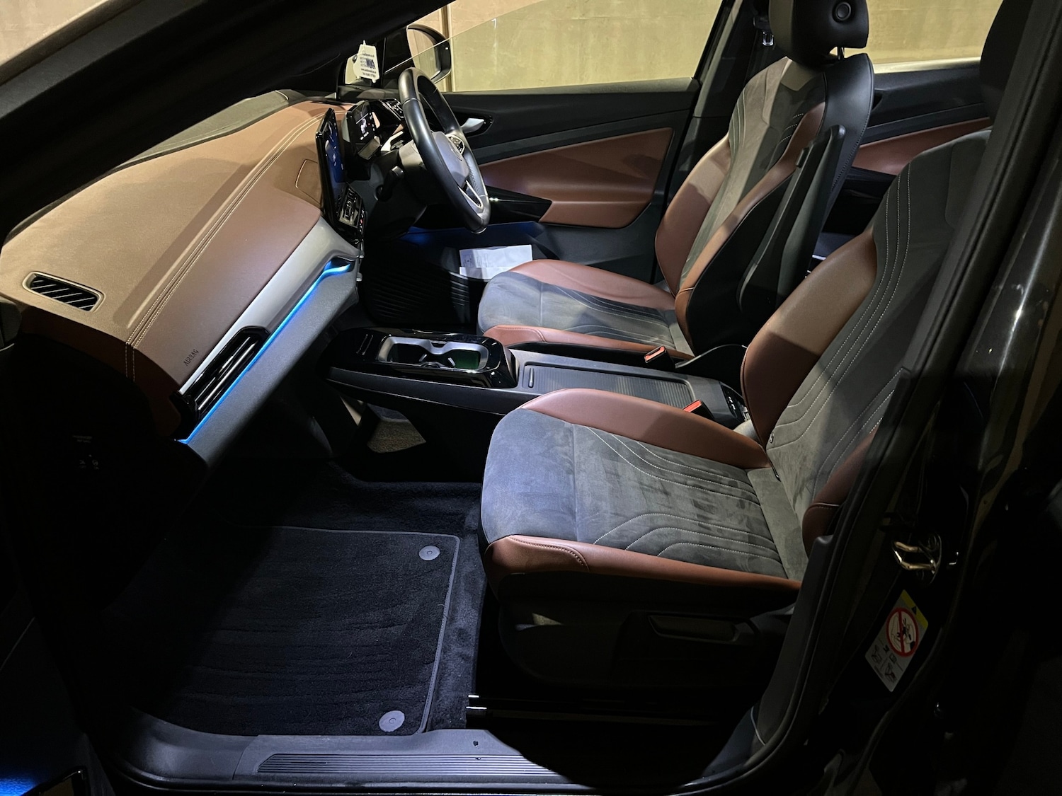 Used Volkswagen ID.4 2021 for sale - 77431108: Photo 12