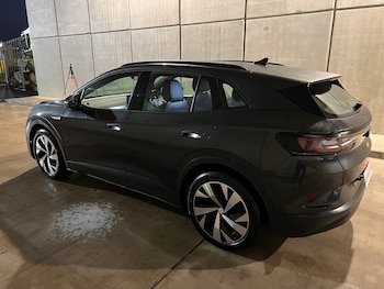 Used Volkswagen ID.4 2021 for sale - 77431108: Photo