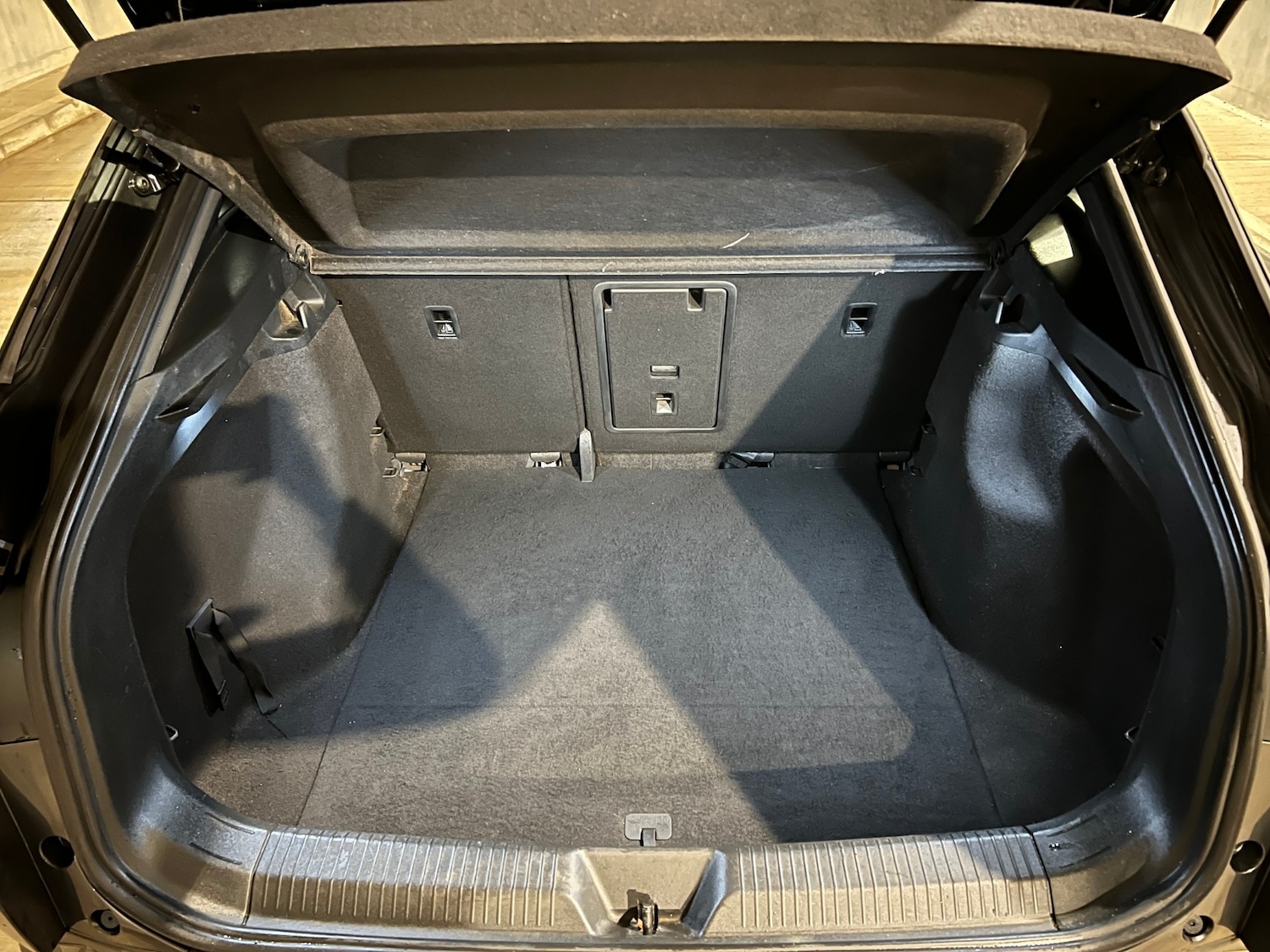 Used Volkswagen ID.4 2021 for sale - 77431108: Photo 8