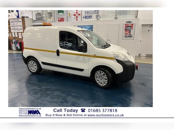 Used Peugeot Bipper 2017 for sale - 75996112: Photo