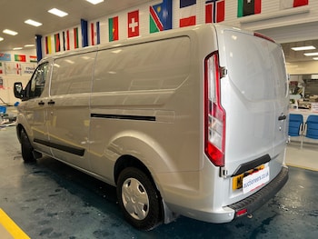 Used Ford Transit Custom 2019 for sale - 77323418: Photo