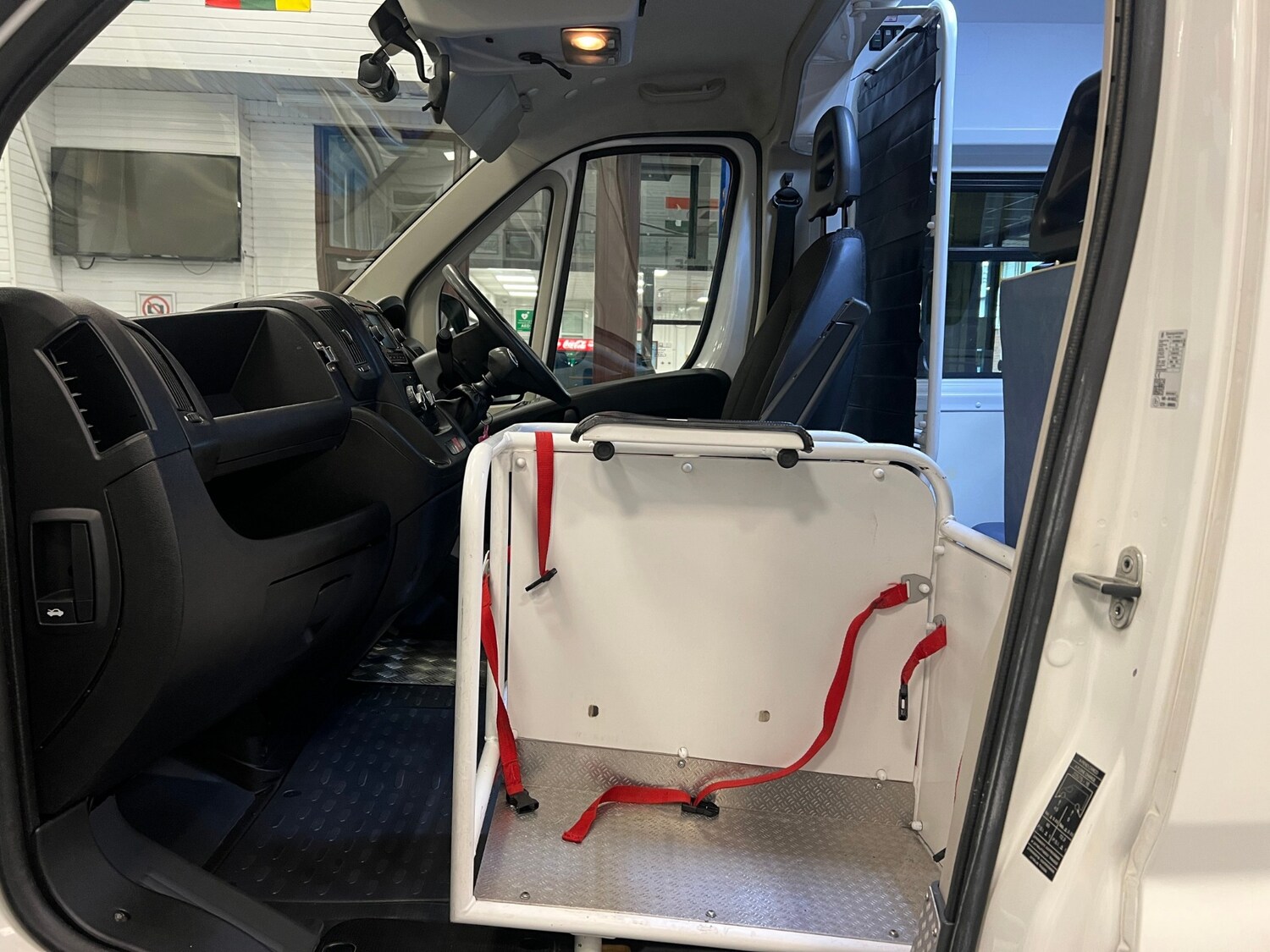 Used Peugeot Boxer 2015 for sale - 76063753: Photo 18