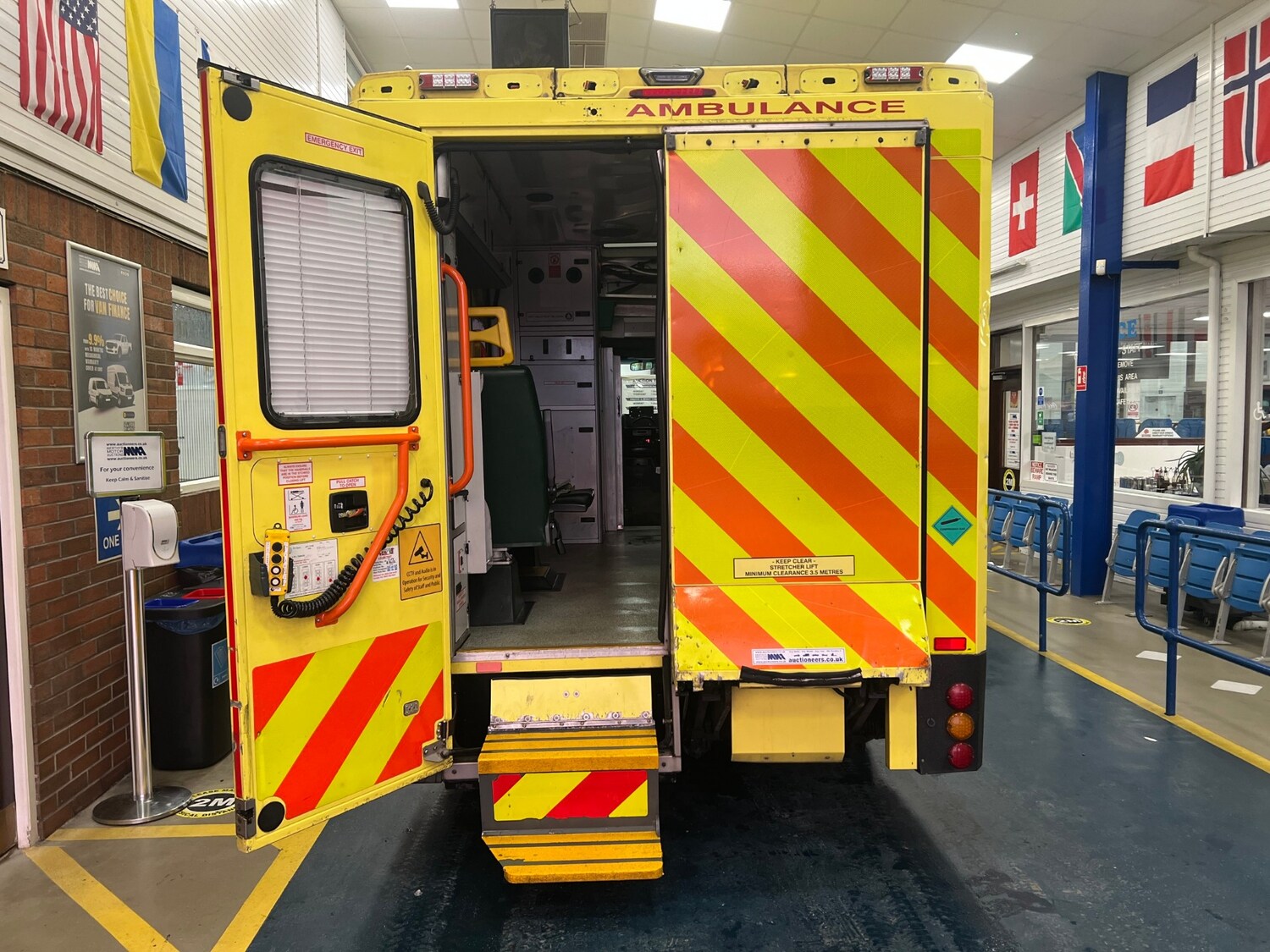 Used Mercedes-Benz Sprinter 2015 for sale - 77336651: Photo 9