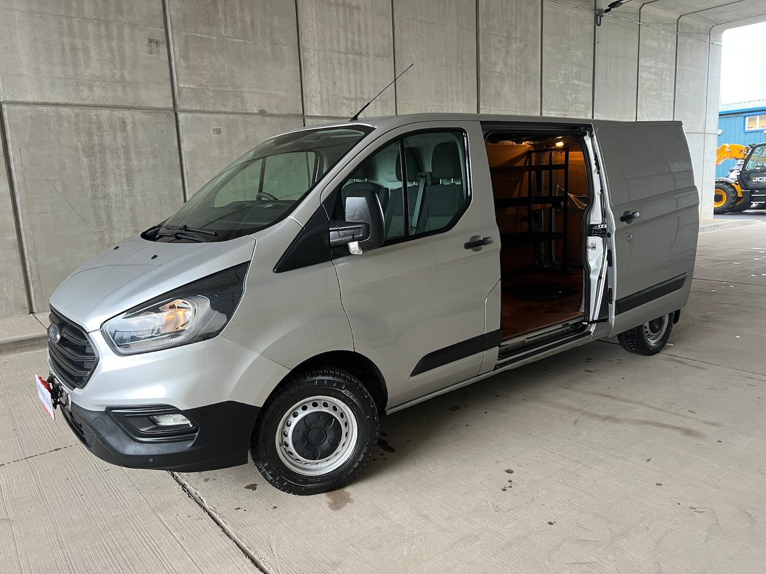 Used Ford Transit Custom 2019 for sale - 77326390: Photo 6