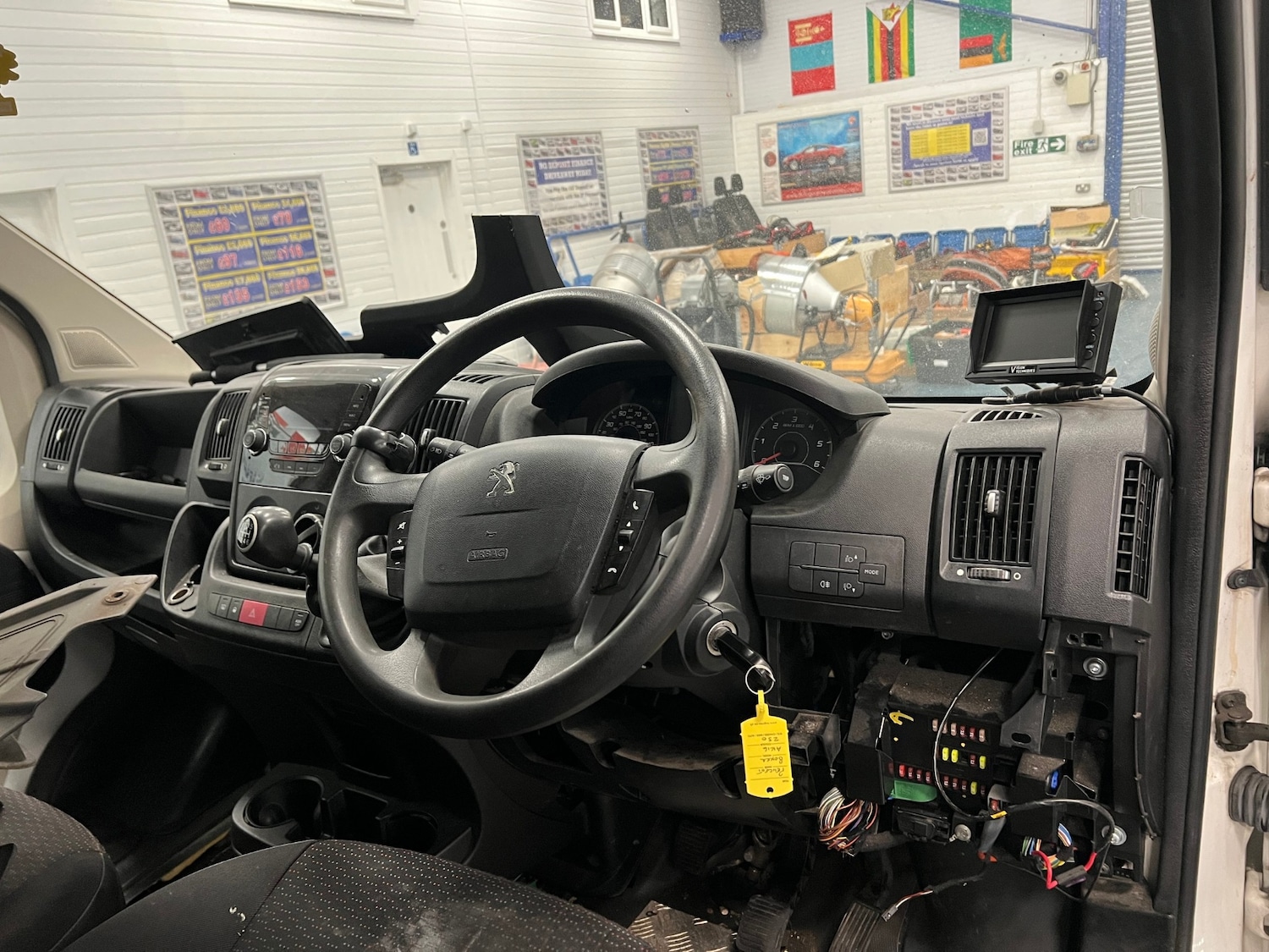 Used Peugeot Boxer 2016 for sale - 76693868: Photo 17