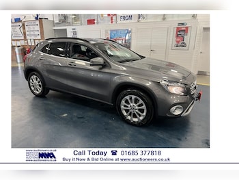 Mercedes-Benz - GLA