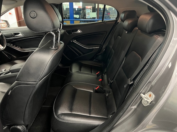 Used Mercedes-Benz GLA 2017 for sale - 76273426: Photo 9