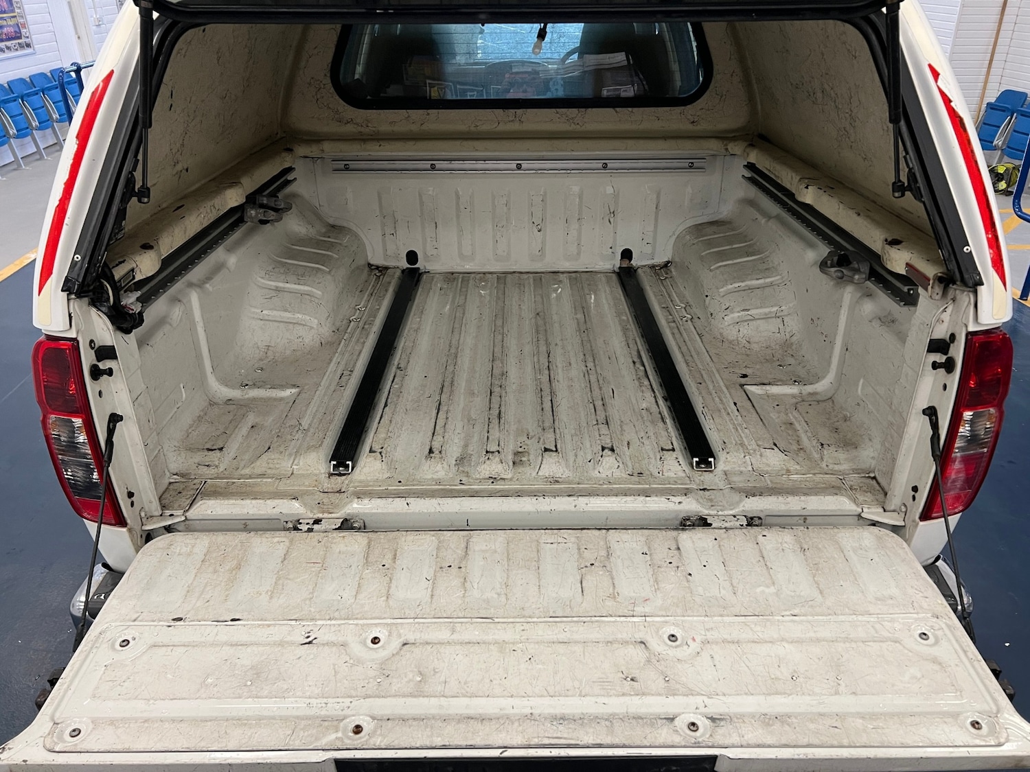 Used Nissan Navara 2012 for sale - 77689522: Photo 10