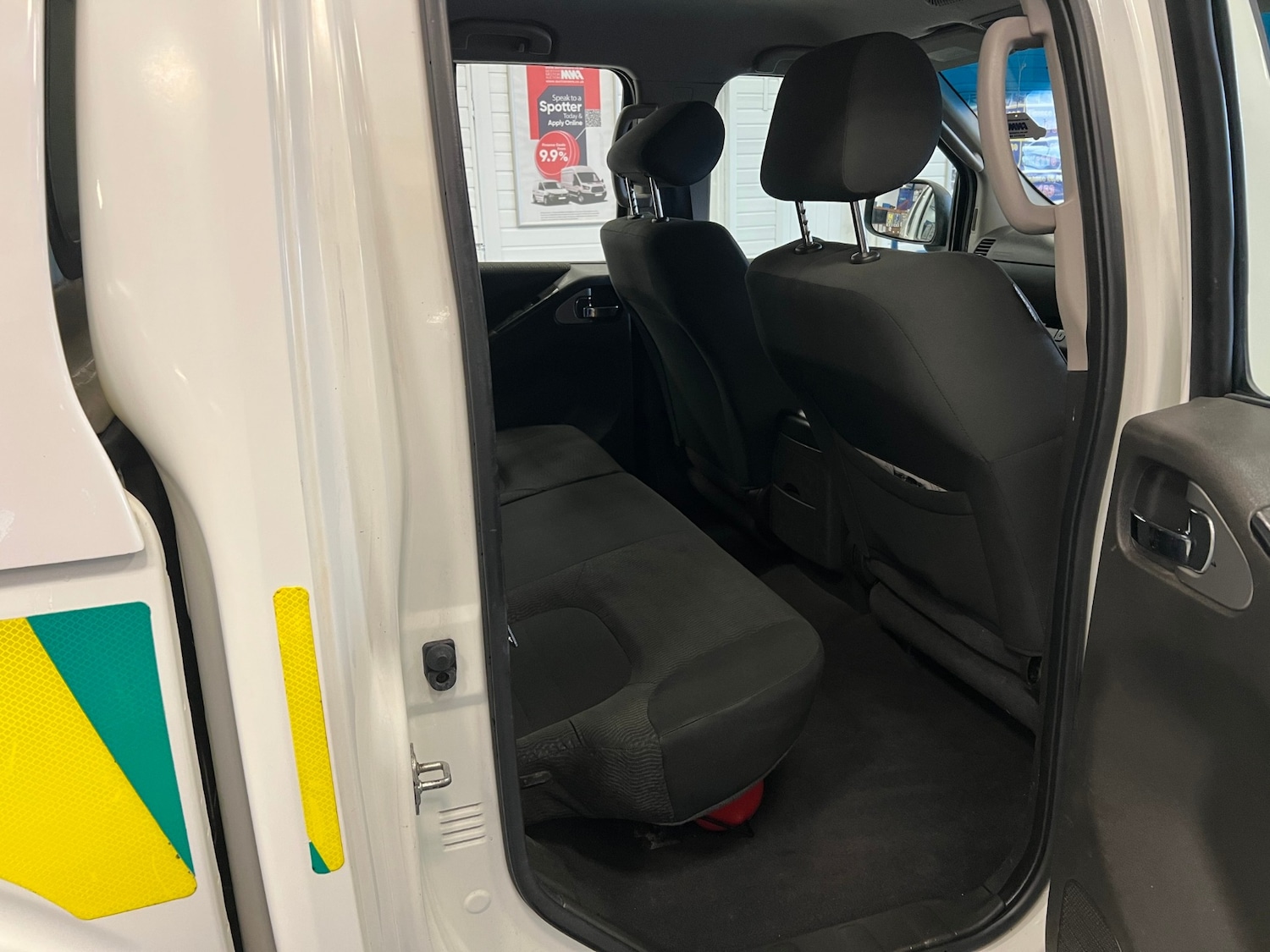 Used Nissan Navara 2012 for sale - 77689522: Photo 12