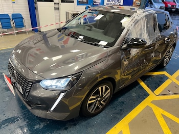 Used Peugeot 208 2023 for sale - 77271902: Photo