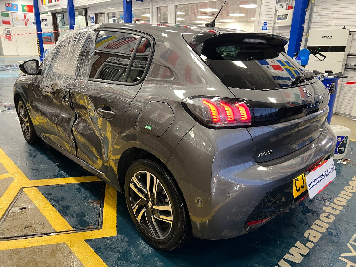 Used Peugeot 208 2023 for sale - 77271902: Photo 5