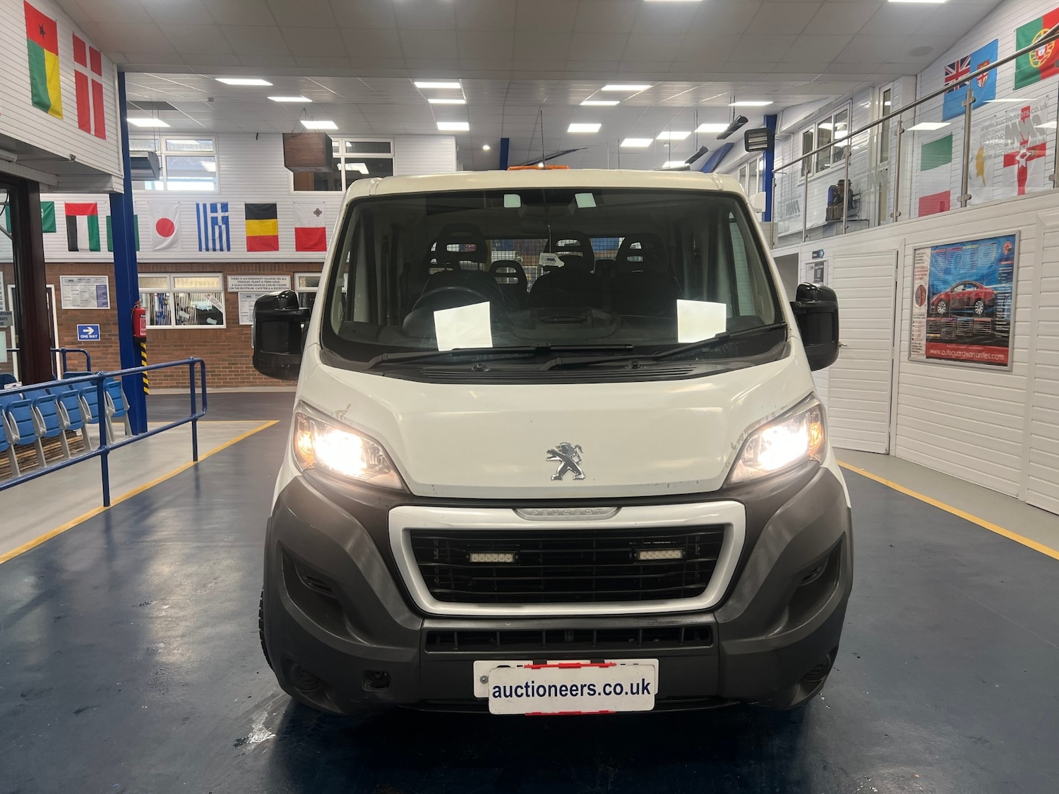Used Peugeot Boxer 2015 for sale - 77759302: Photo 6