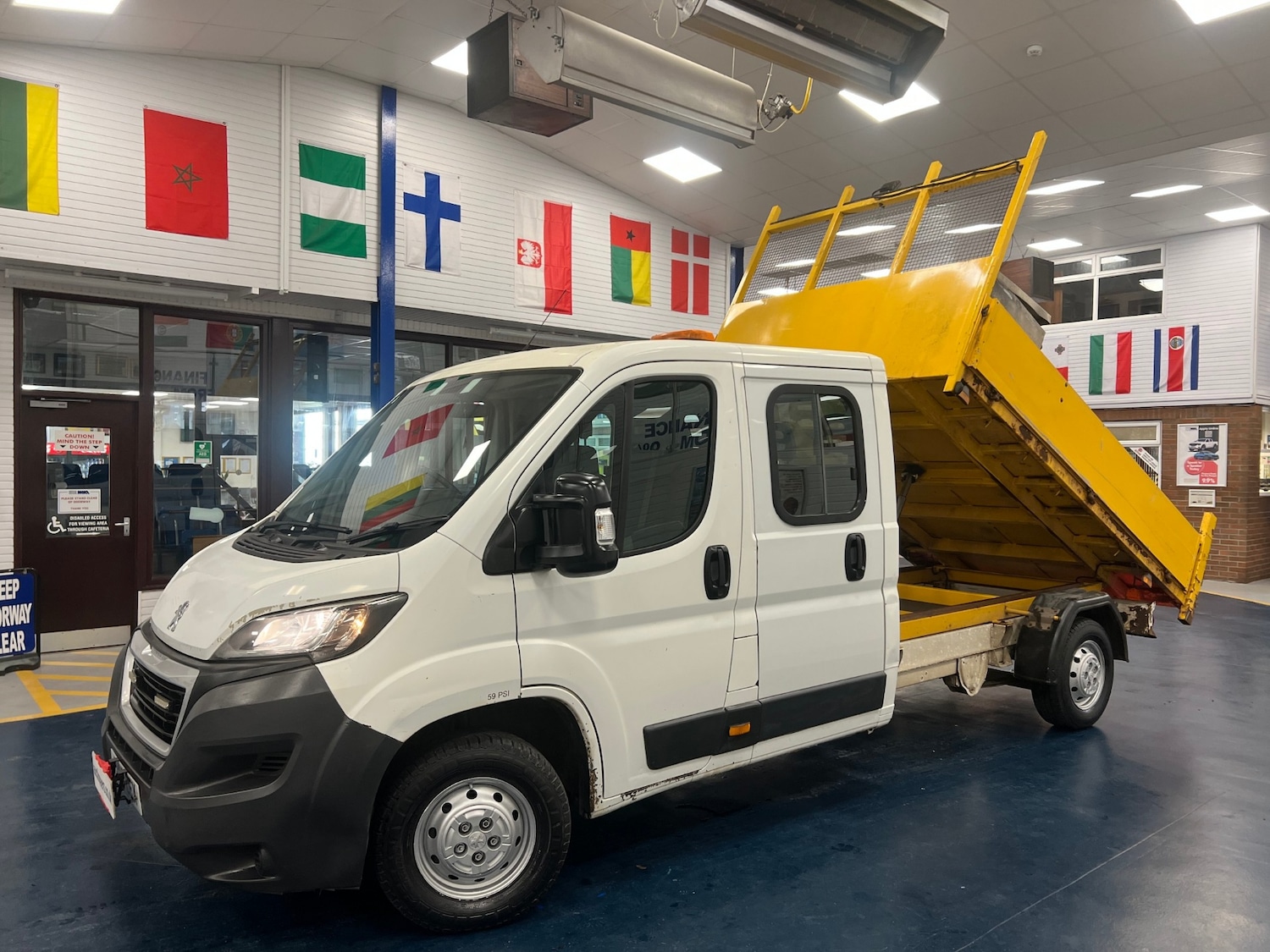 Used Peugeot Boxer 2015 for sale - 77759302: Photo 9