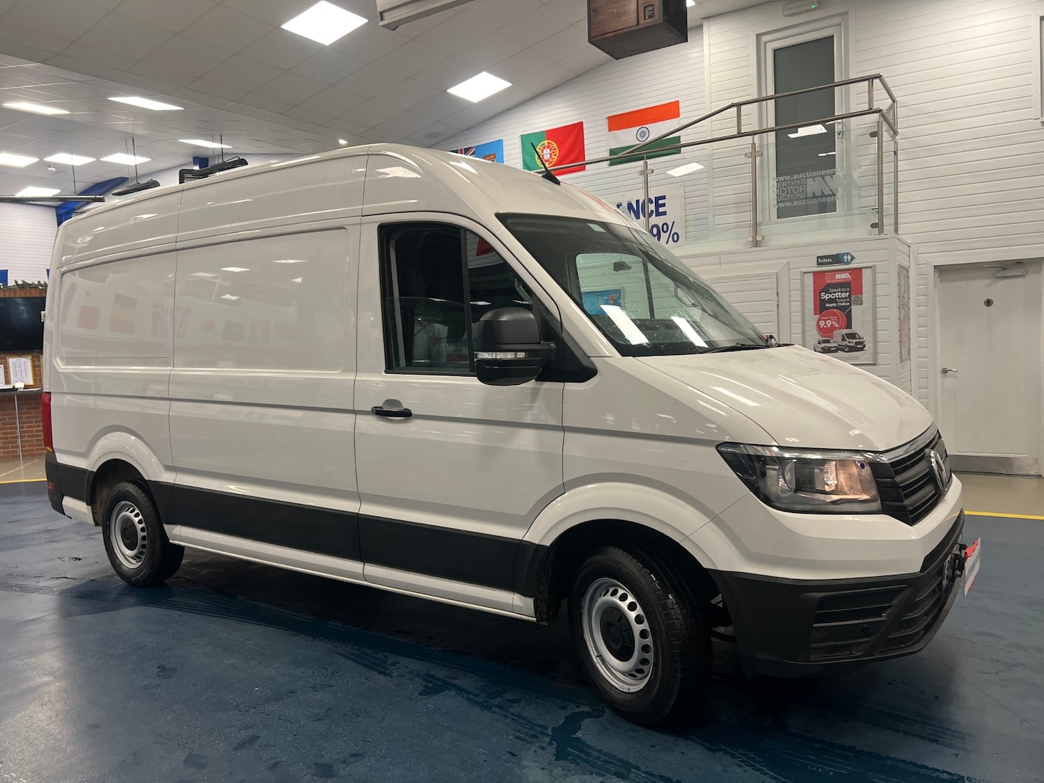 Used Volkswagen Crafter 2019 for sale - 76861665: Photo 2