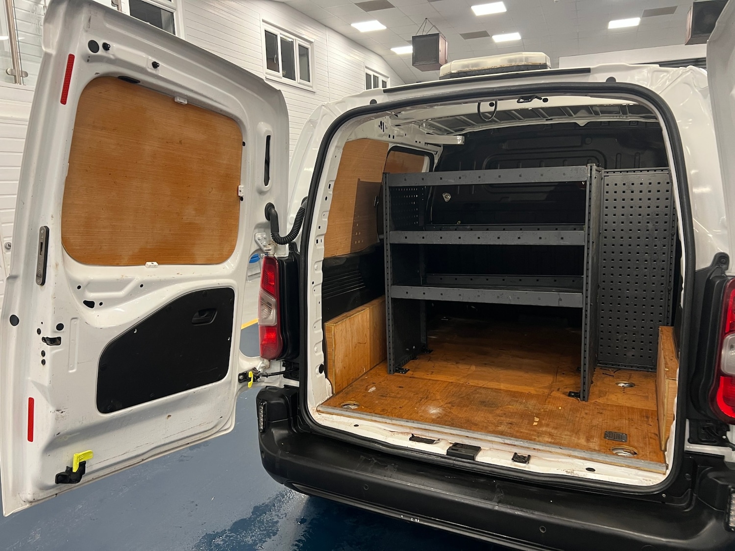 Used Peugeot Partner 2019 for sale - 77578746: Photo 13