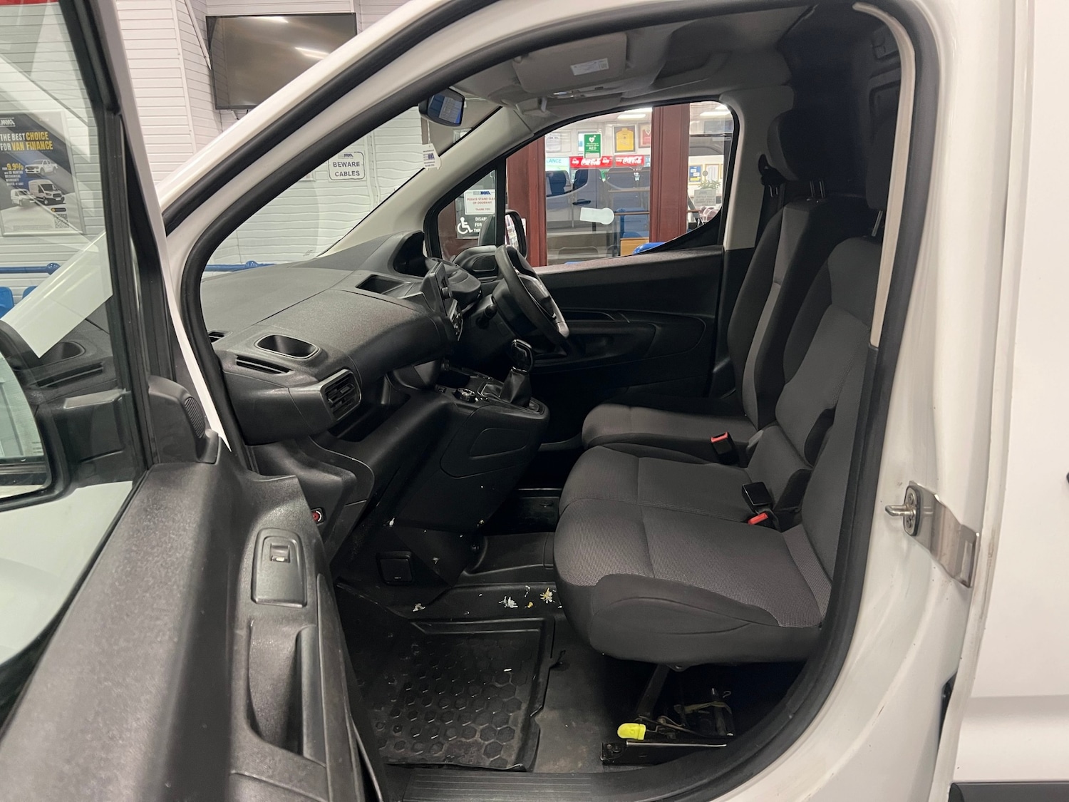 Used Peugeot Partner 2019 for sale - 77578746: Photo 14