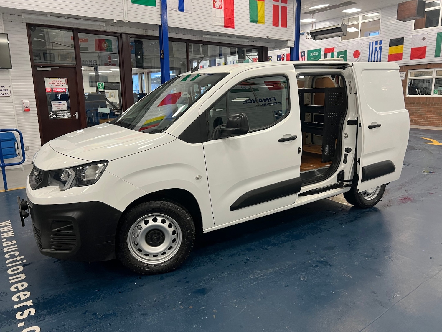 Used Peugeot Partner 2019 for sale - 77578746: Photo 6