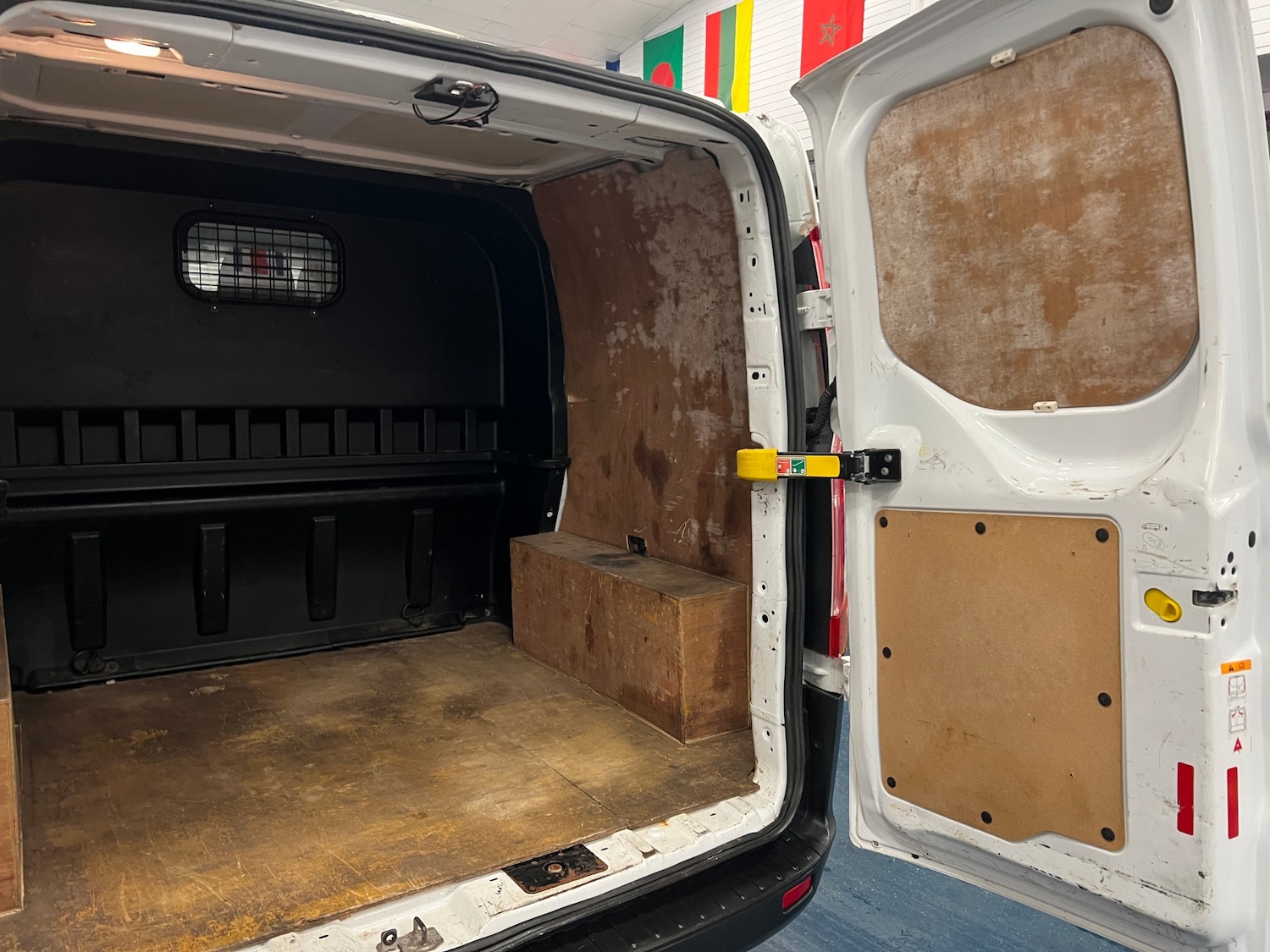 Used Ford Transit Custom 2018 for sale - 77168389: Photo 12