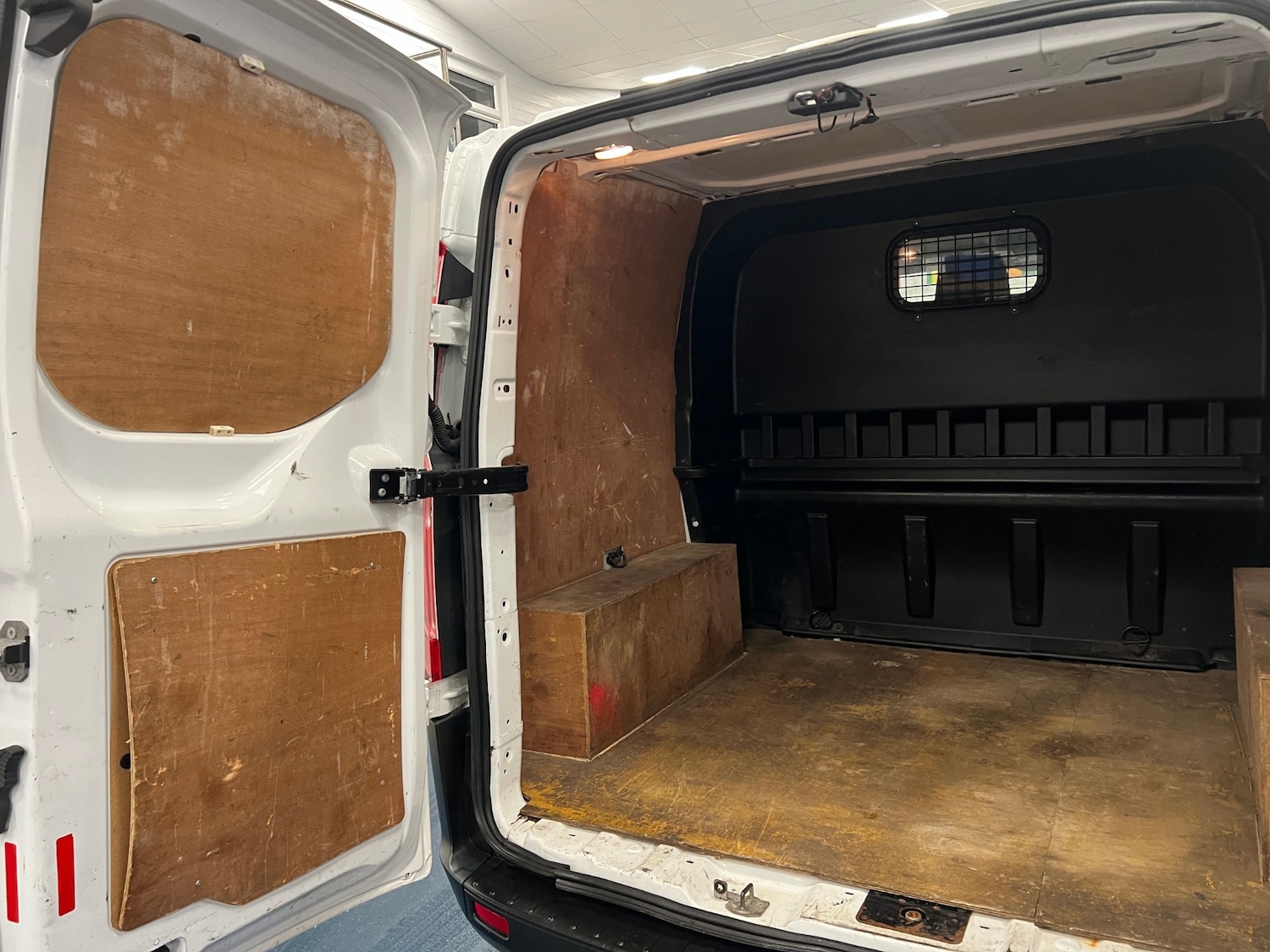 Used Ford Transit Custom 2018 for sale - 77168389: Photo 13