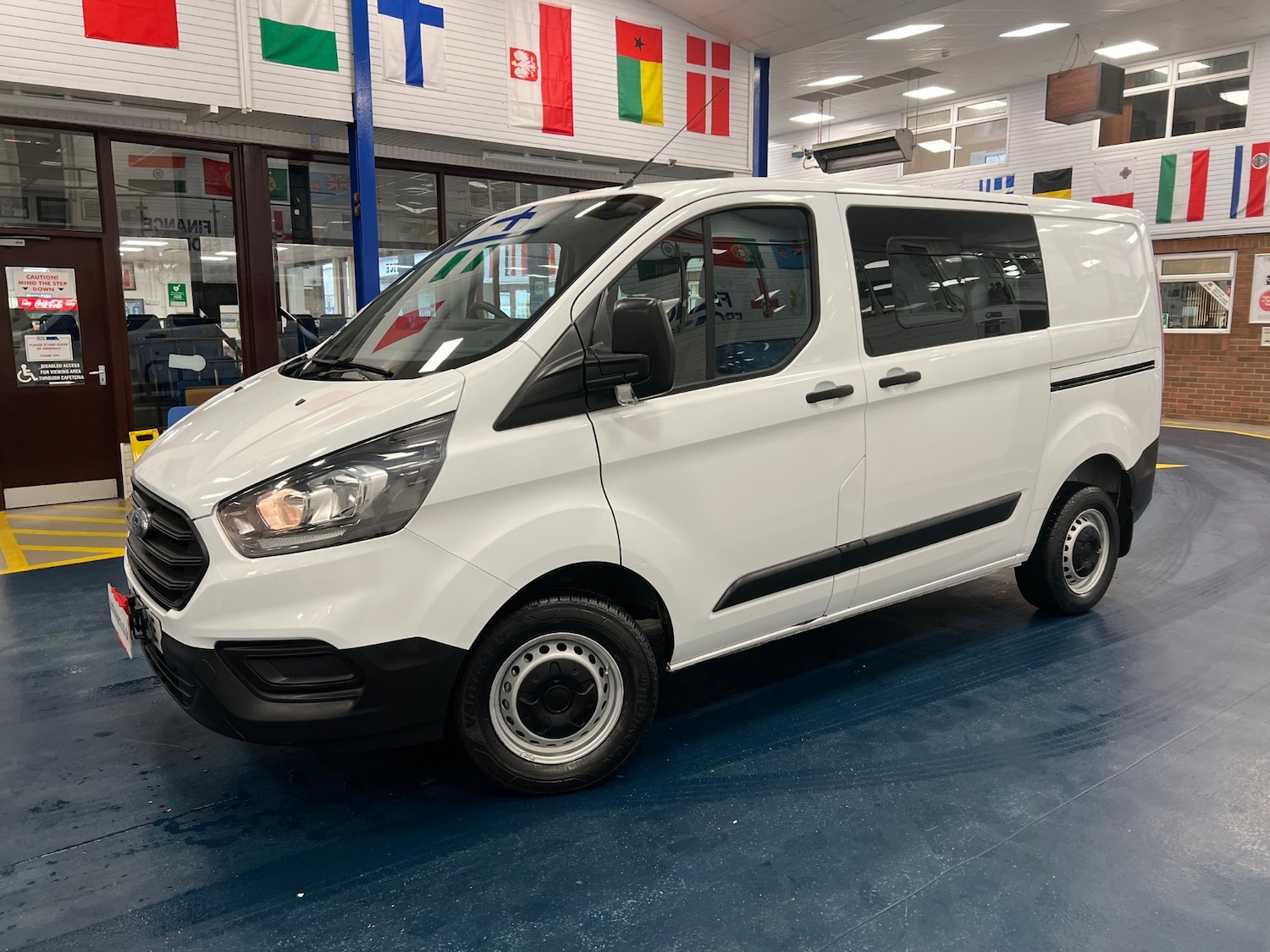 Used Ford Transit Custom 2018 for sale - 77168389: Photo 3