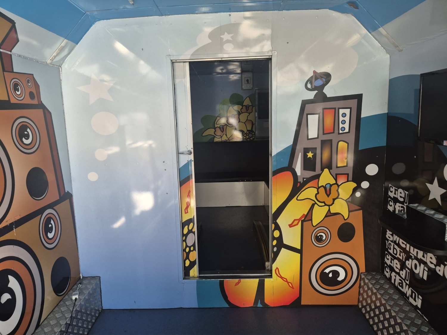 Used Dennis Other 1999 for sale - 76063771: Photo 13