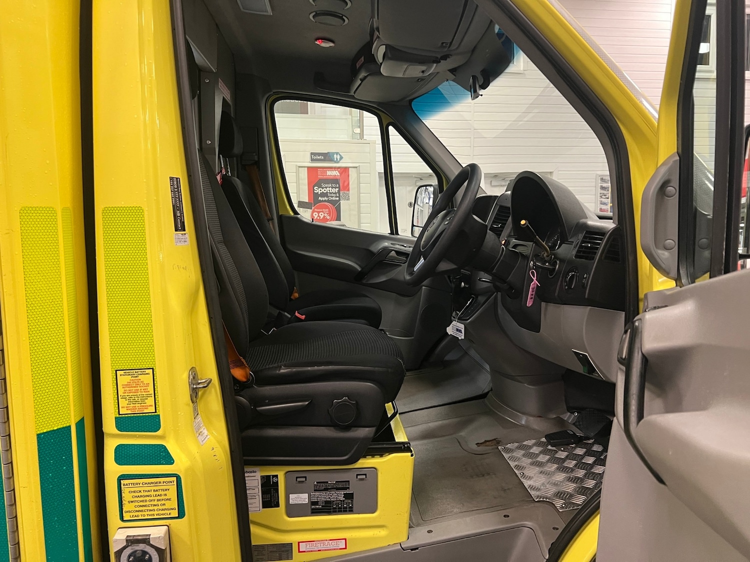 Used Mercedes-Benz Sprinter 2015 for sale - 77915474: Photo 12