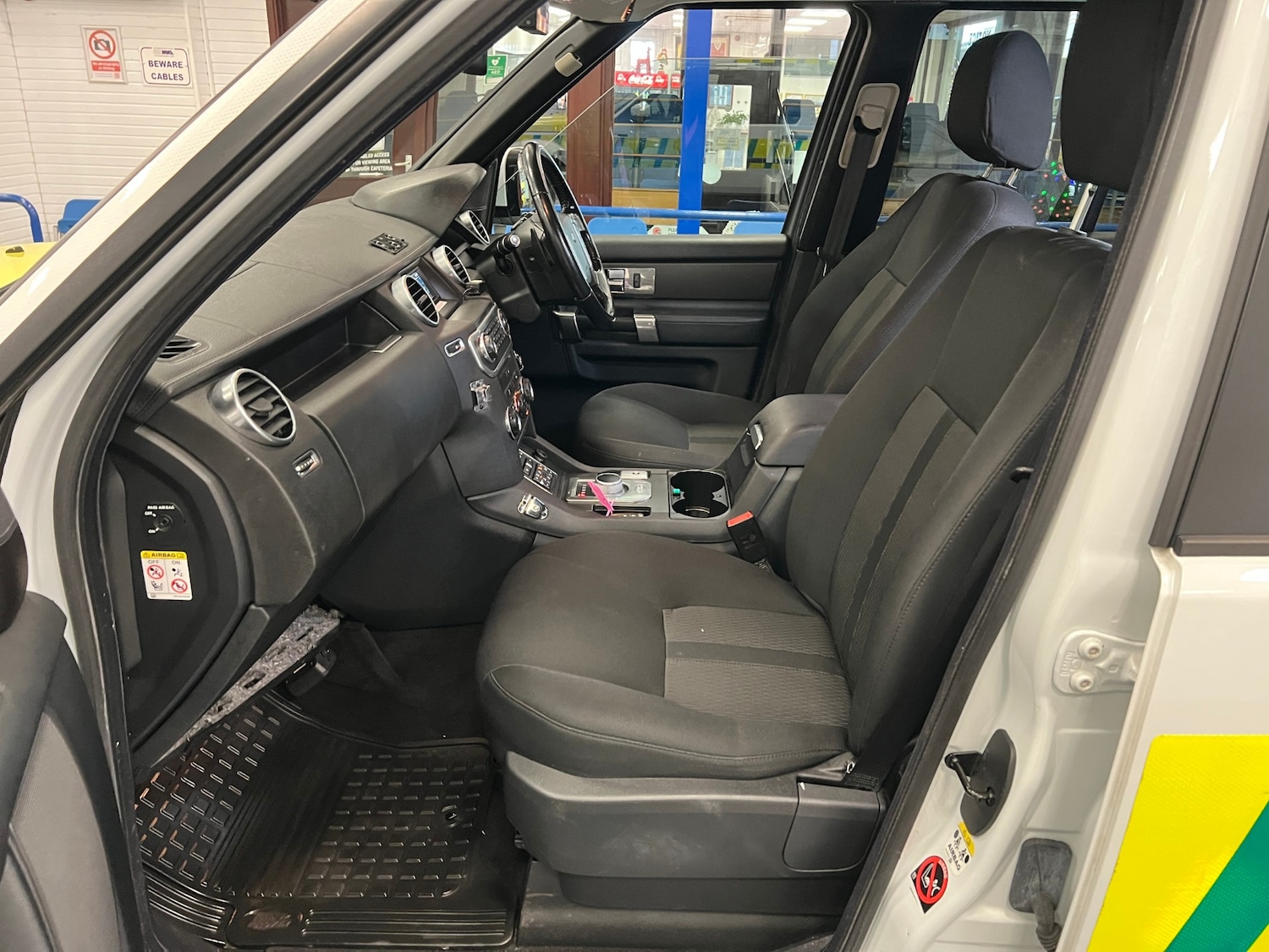 Used Land Rover Discovery 2014 for sale - 76738587: Photo 14