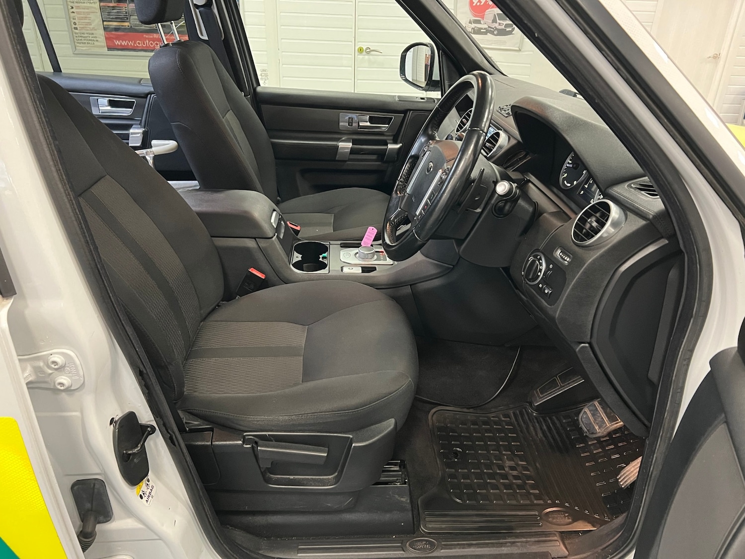 Used Land Rover Discovery 2014 for sale - 76738587: Photo 15