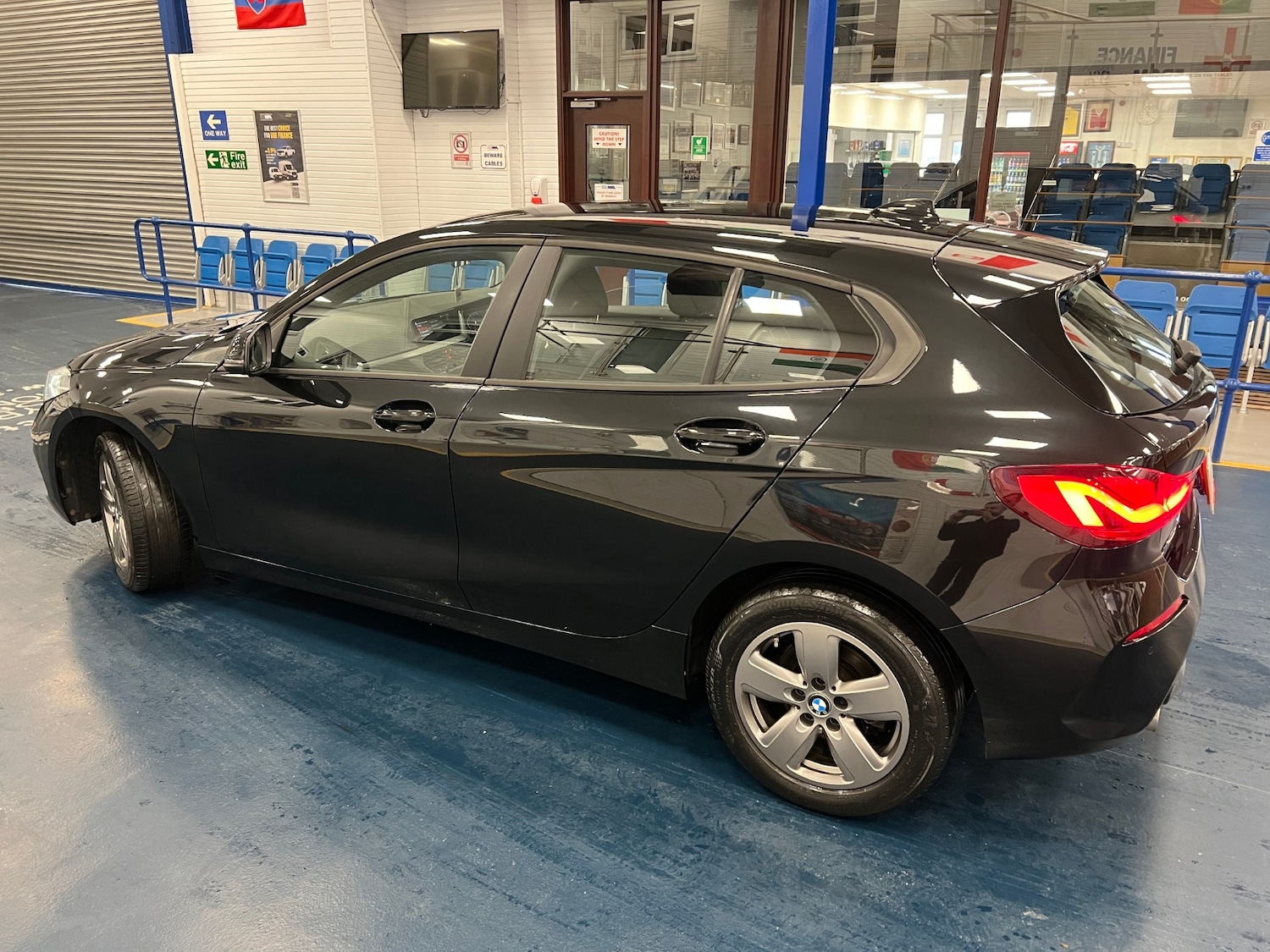 Used BMW 1 Series 2023 for sale - 77812806: Photo 4