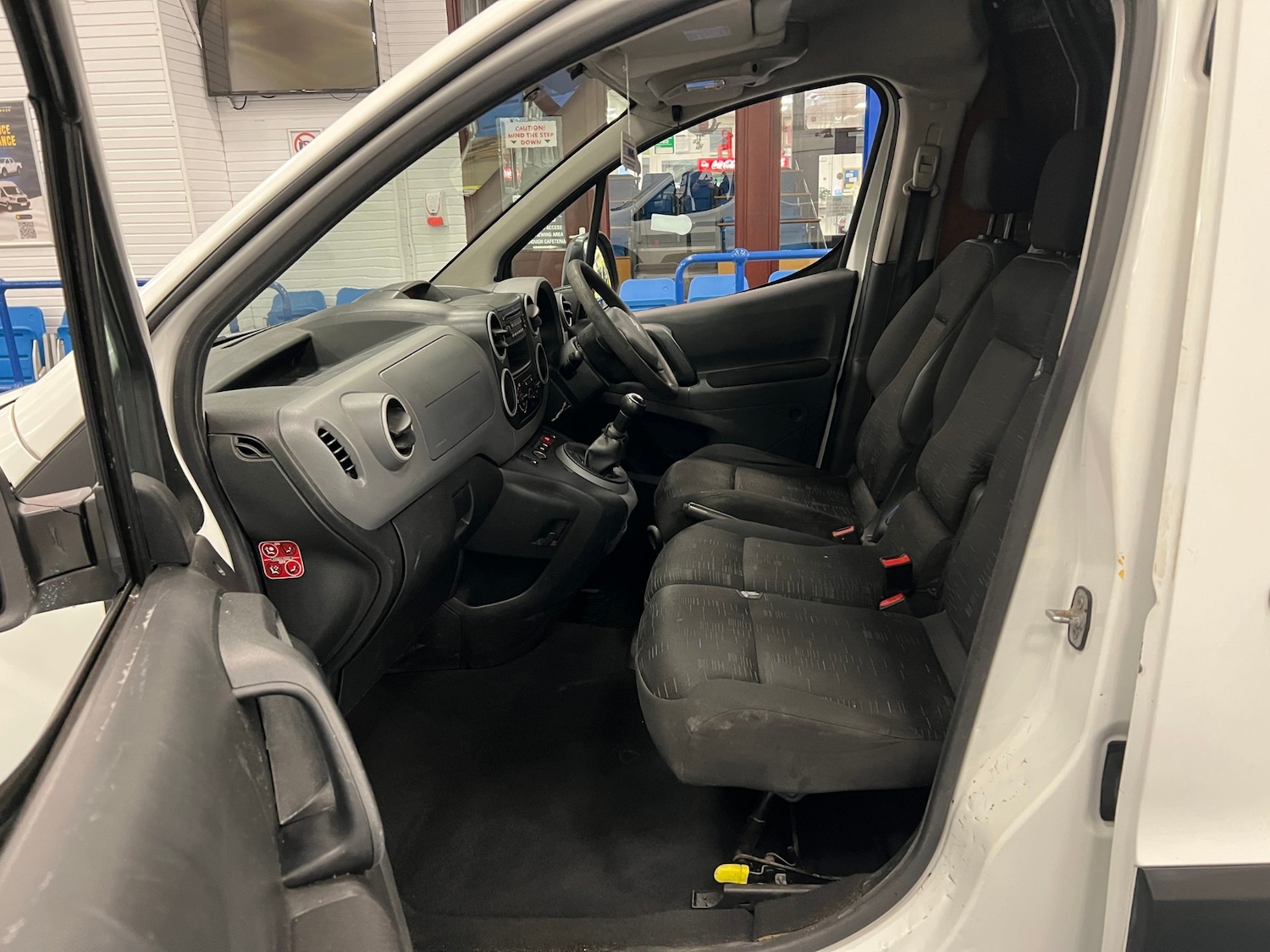 Used Citroen Berlingo 2009 for sale - 76971122: Photo 14