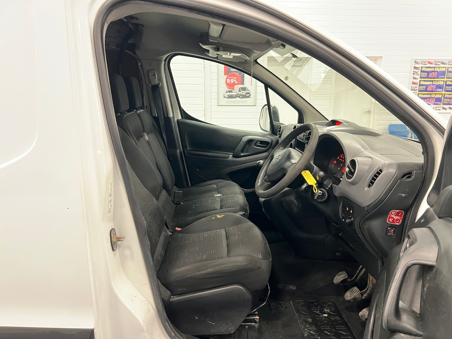Used Citroen Berlingo 2009 for sale - 76971122: Photo 16