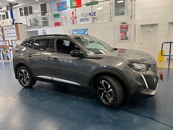 Used Peugeot 2008 2022 for sale - 79240447: Photo
