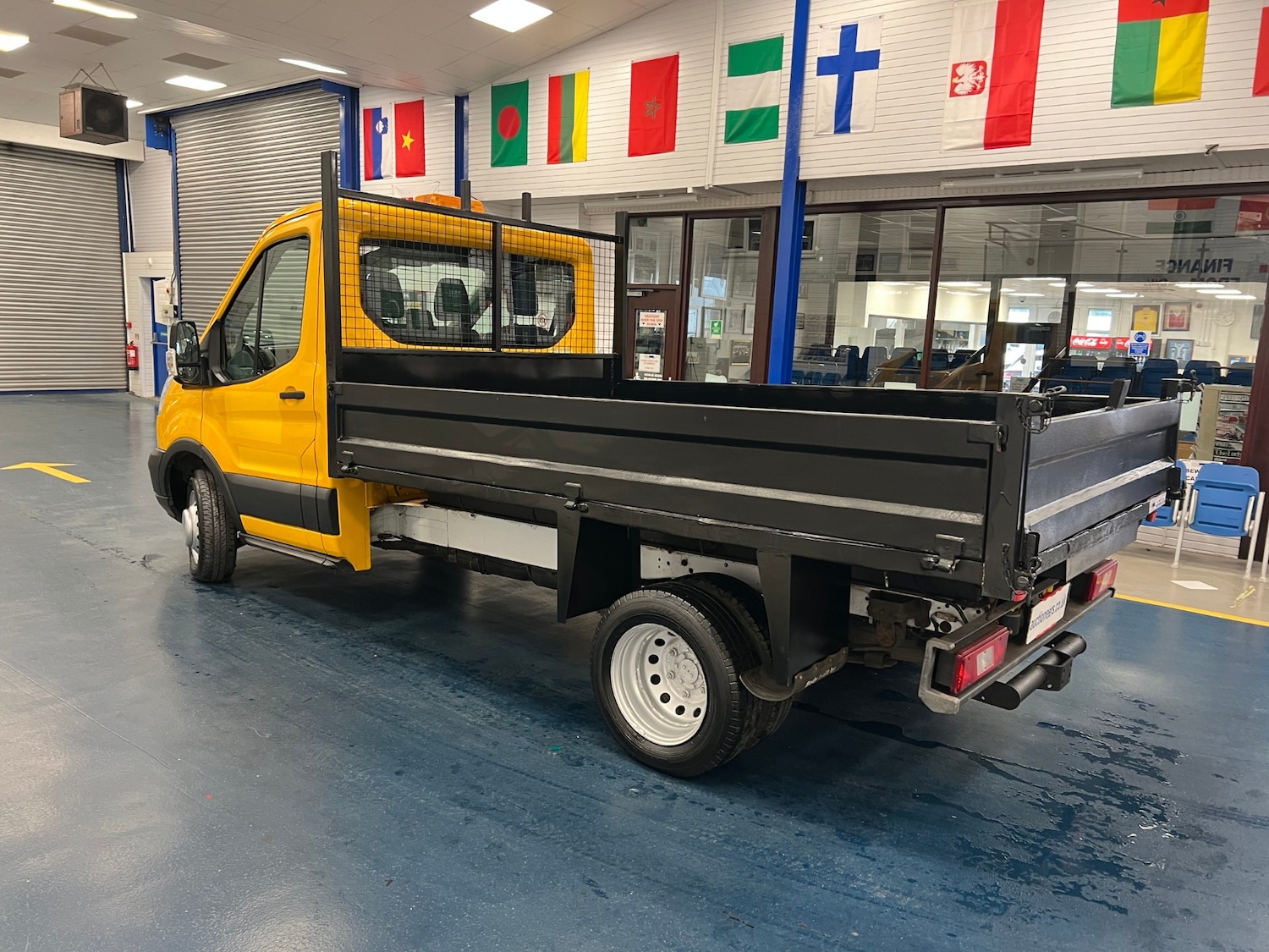 Used Ford Transit 2016 for sale - 76114080: Photo 4