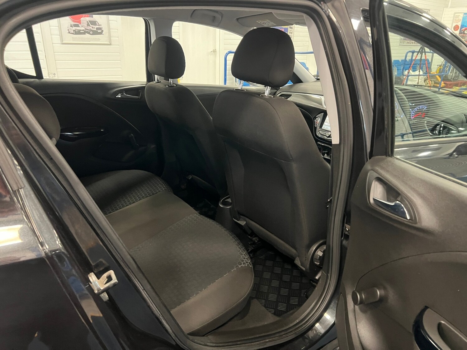 Used Vauxhall Corsa 2016 for sale - 78090340: Photo 10