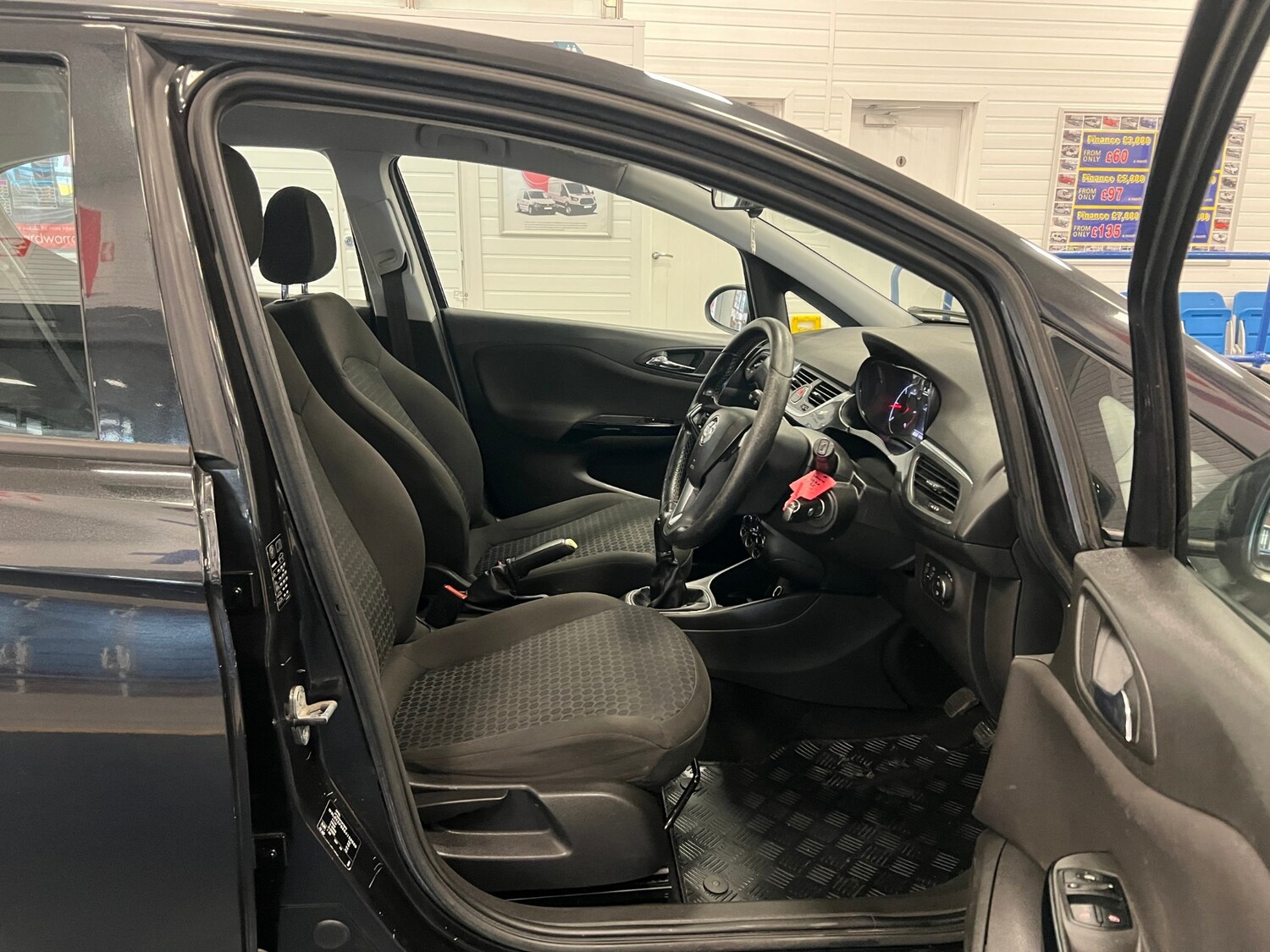 Used Vauxhall Corsa 2016 for sale - 78090340: Photo 12