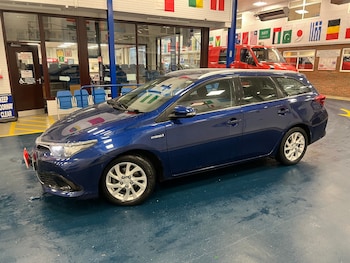 Used Toyota Auris 2018 for sale - 76476706: Photo