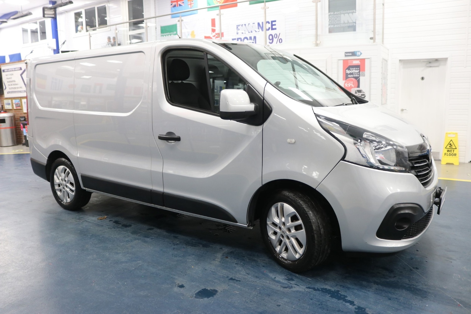 Used Renault Trafic 2019 for sale - 77125864: Photo 2
