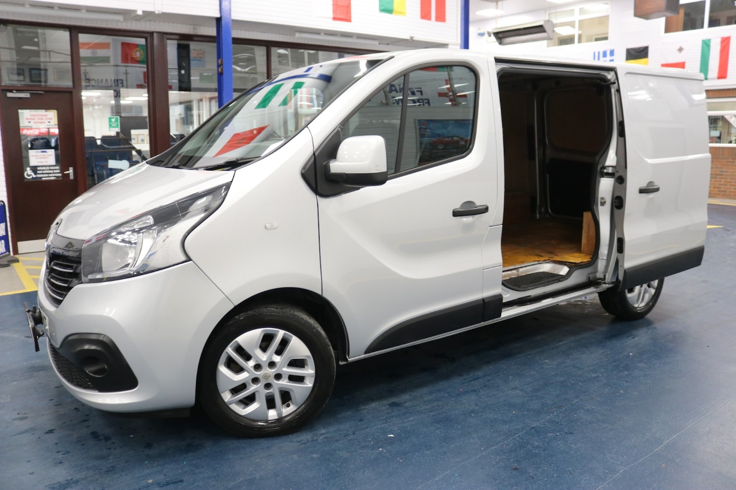 Used Renault Trafic 2019 for sale - 77125864: Photo 6